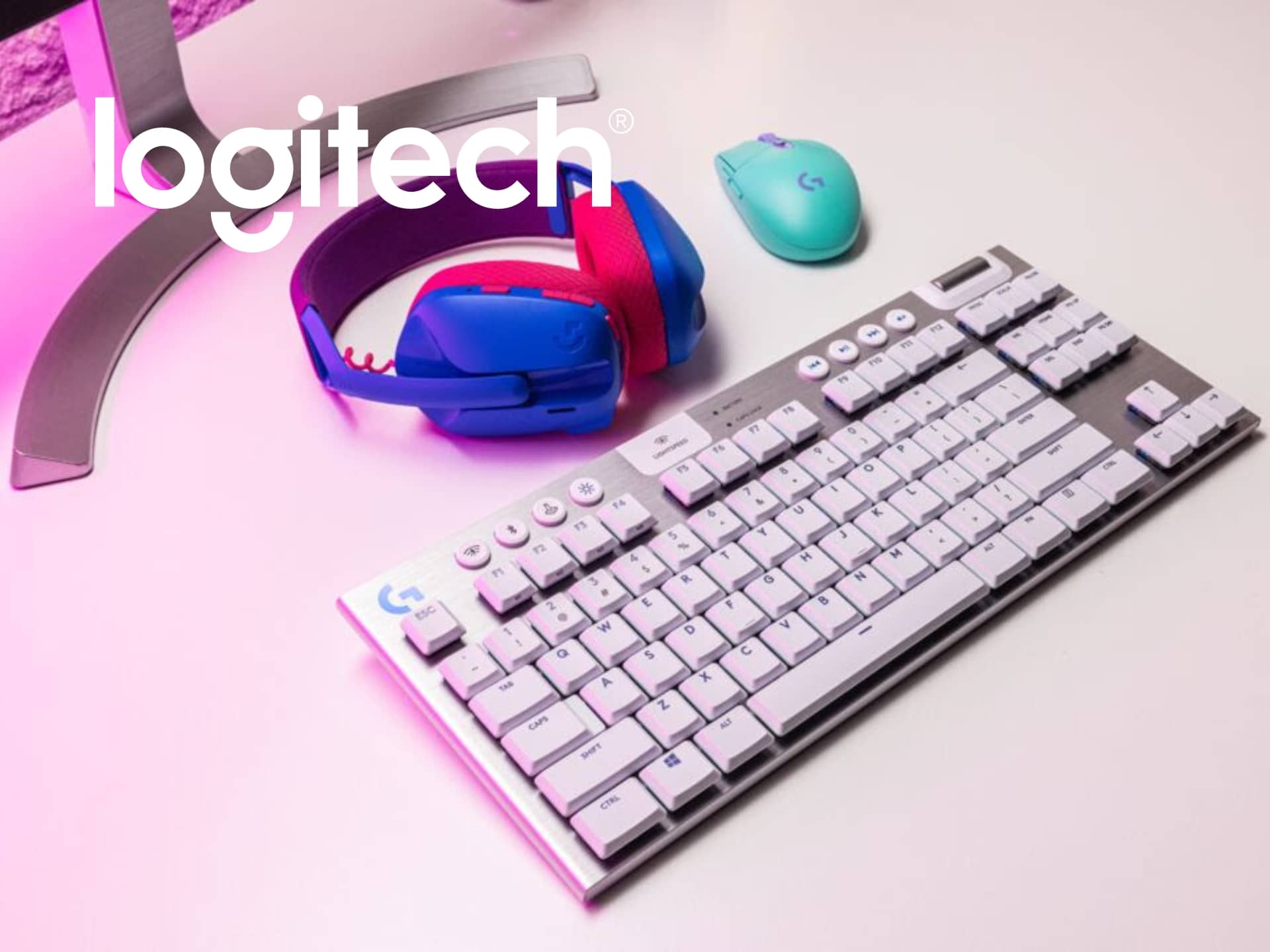 Logitech Promo Code Logitech G915 TKL mechanical keyboard with wireless receiver, black, gaming setup. Close-up showcasing design and keycaps.