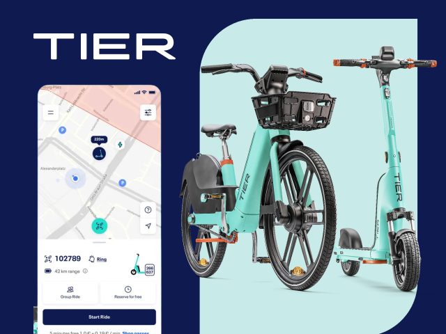 TIER Tier e-scooter cover, protective cover for electric scooter, outdoor scooter cover, scooter storage, ebike cover, winter cover, scooter protection.