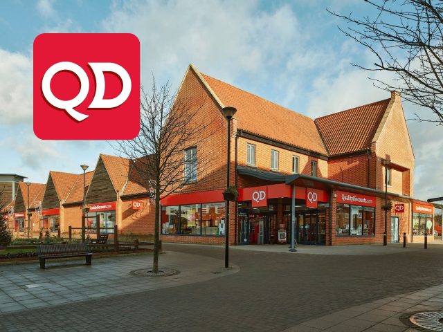 Quantity discount offer: Save more when you buy in bulk. Promotional flyer highlighting bulk buying savings and discounts.