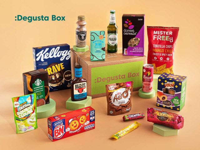 Degusta Box Degusta Box: Gourmet Food Subscription Box - Delicious snacks, treats, and curated selections. Explore international flavors and discover new favorites.