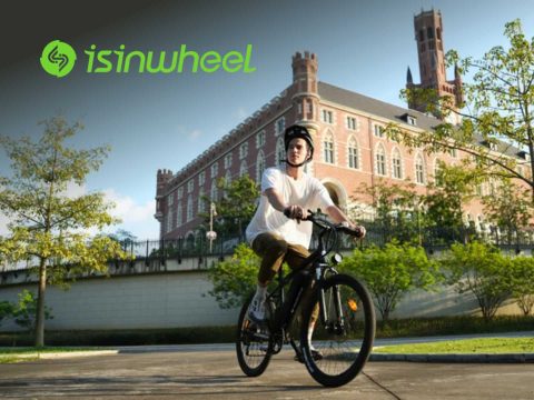 iSinwheel electric scooter cover. Protect your scooter from rain, dust & sun. Durable waterproof cover for iSinwheel scooters.