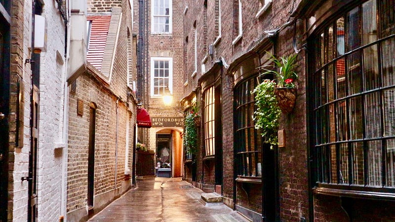 Harry Potter filming location in London, London landmarks, Warner Bros Studio tour, tourist spots, travel guide