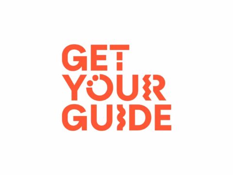 GetYourGuide Official GetYourGuide logo for travel tours, holiday excursions, and local activity bookings.