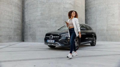 Virtuo brand cover photo featuring modern car rental services and travel savings for UK customers.