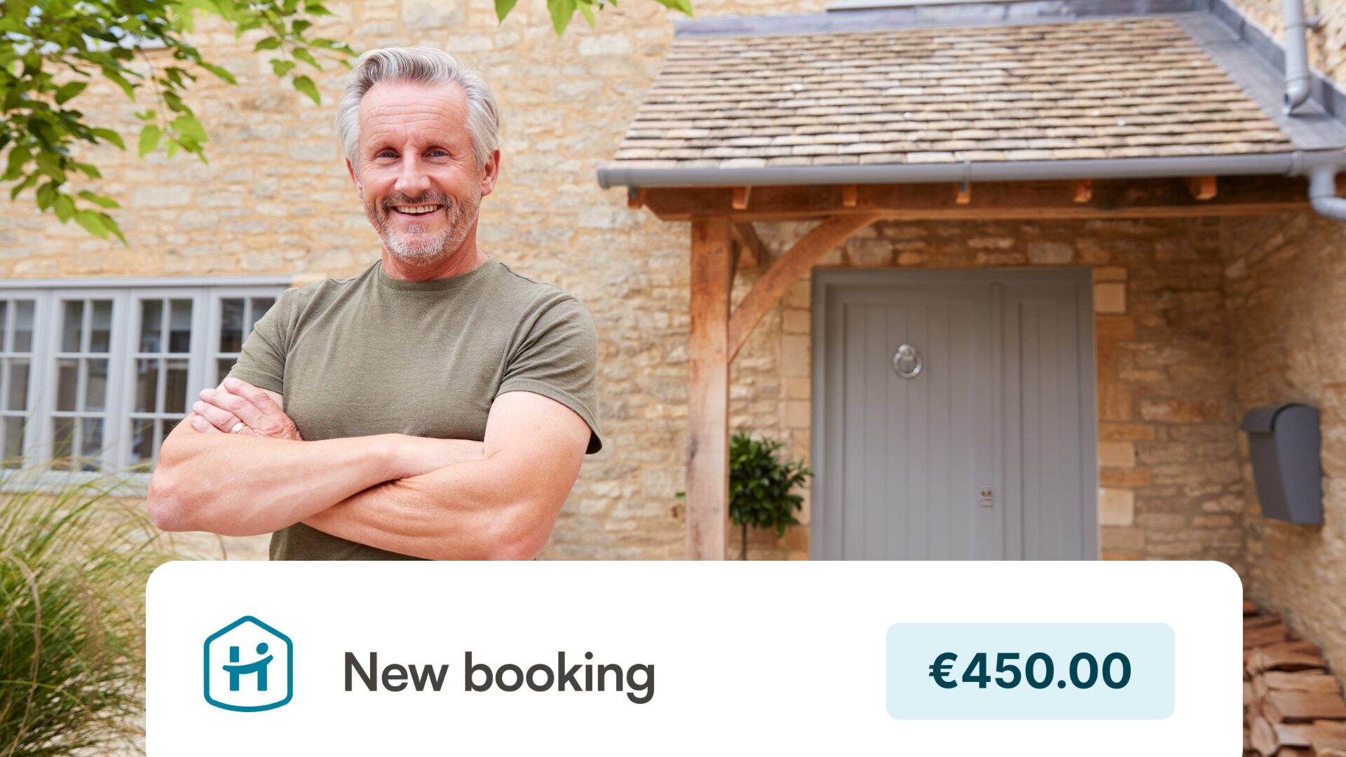 Holidu holiday rental search platform showing a wide selection of affordable UK and international travel accommodation.