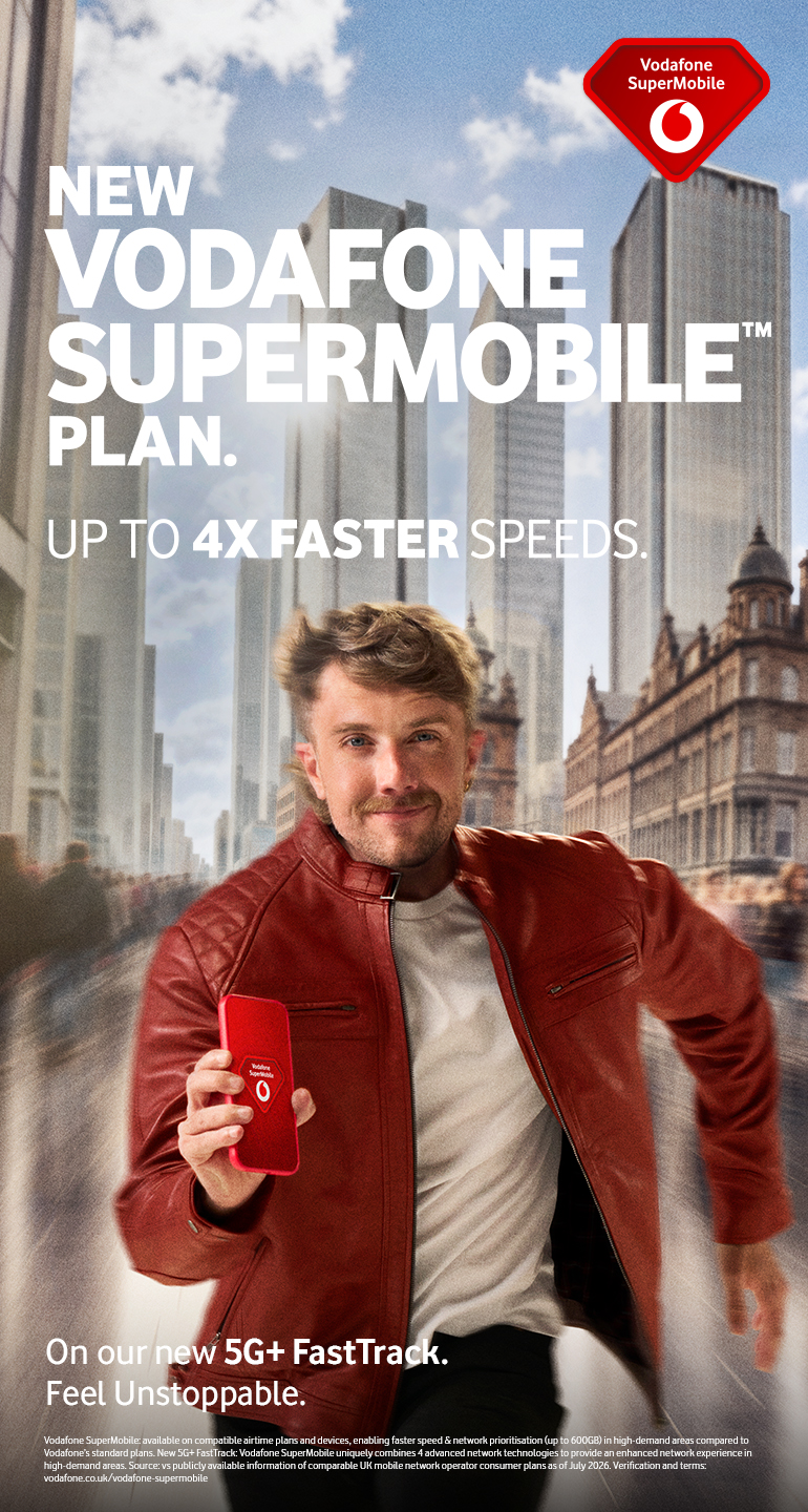 Athlete running through an urban plaza holding a smartphone streaming on Vodafone 5G+ network